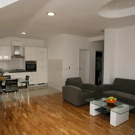 Lägenhet Little Paradise *